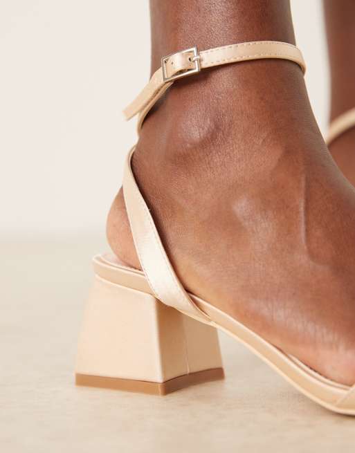 Be Mine - Ammie - Sandales de mariée larges à petit talon en satin - Rose, 3 de 4