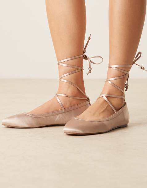 Be Mine Bridal - April - Ballerine in raso color cipria allacciate sulla gamba - view 1