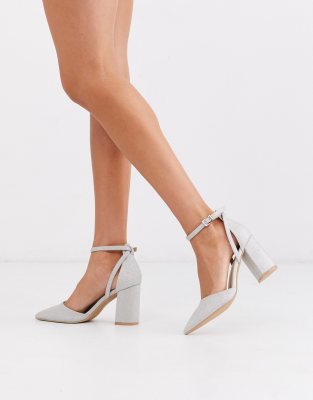 chaussures à talon argenté