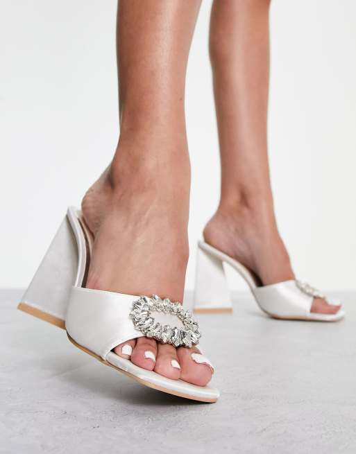 Be Mine Bridal Mercyy mules with embellishment in white