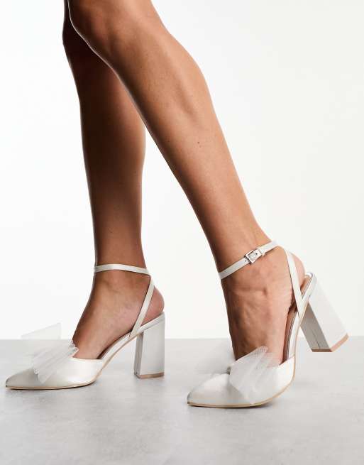 Be Mine – Bridal – Mishha – Brautschuhe in Elfenbeinweiß mit Tüll-Schleife und Blockabsatz, 4 von 4