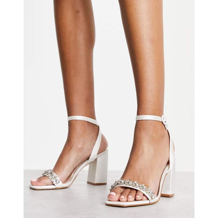 Ivory sandals hot sale block heel