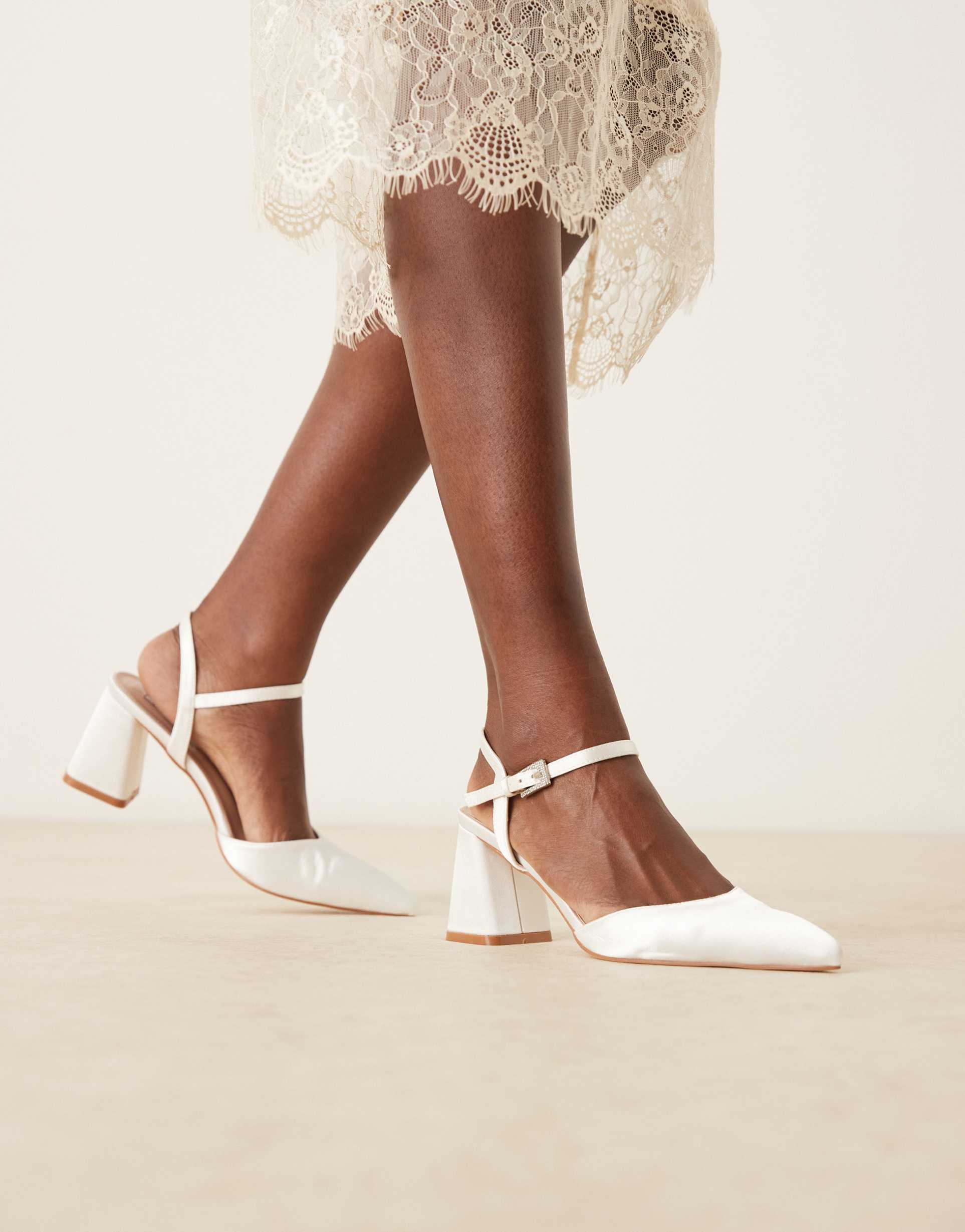 be mine bridal ravina pointed toe block heeled shoes in ivory