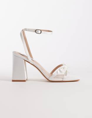 Be Mine Bridal Tamara Block Heeled Sandals With Bow Detailing In White