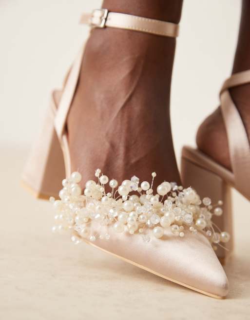 Be Mine Bridal – Tanika – Satin-Schuhe in Zartrosa mit Blockabsatz und Perlenverzierung, 2 von 4