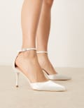 [Be Mine] Be Mine Bridal Vennie kitten heeled shoes in ivory-White 40 Ivory Satin