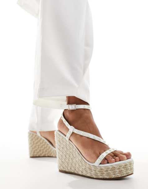 Be Mine - Bryony - Sandales de mariée à talon compensé en espadrille en satin - Ivoire - view 1