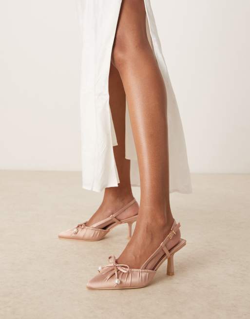 Be Mine - Fauna - Sandali con tacco alto largo in raso rosa con fiocco