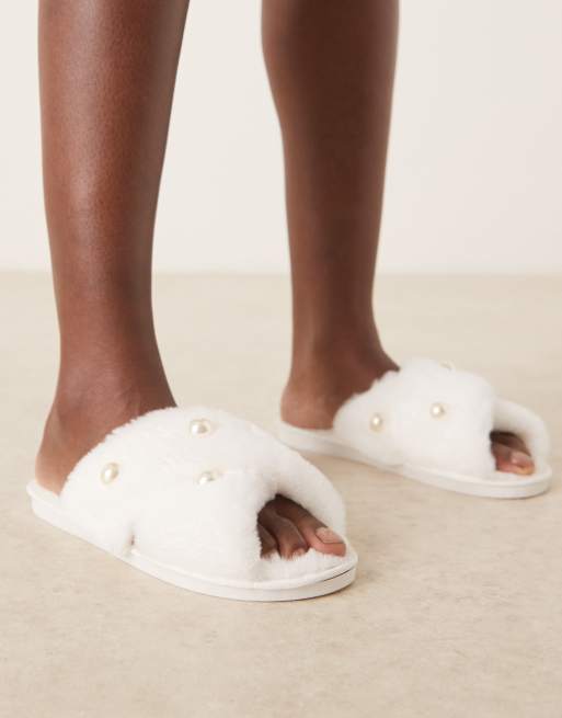 Be Mine slippers with pearls in ivory, 4 of 4