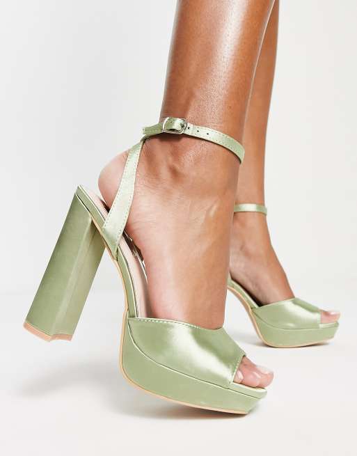 Be Mine Vanyaa platform heeled shoes in sage green