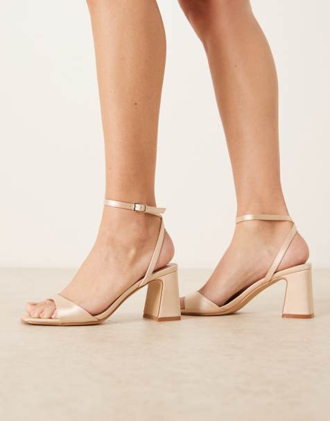 Be Mine Wide Fit - Cora - Sandali da sposa a pianta larga con tacco in raso rosa - view 1