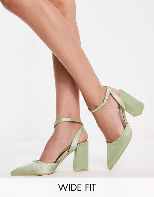 Be Mine Wide Fit - Neima - Satijnen schoenen met brede pasvorm en blokhak in saliegroen