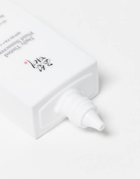 Beauty of Joseon Daily Tinted Fluid Sunscreen Broad Spectrum SPF 30 PA +++ 50ml - view 2