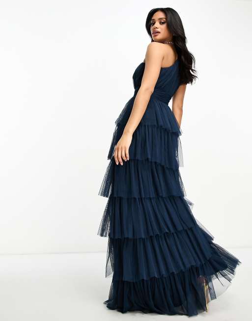 Beauut – Bridesmaid – Gestuftes Maxi-Brautjungfernkleid in Marineblau mit One-Shoulder-Träger, 2 von 4