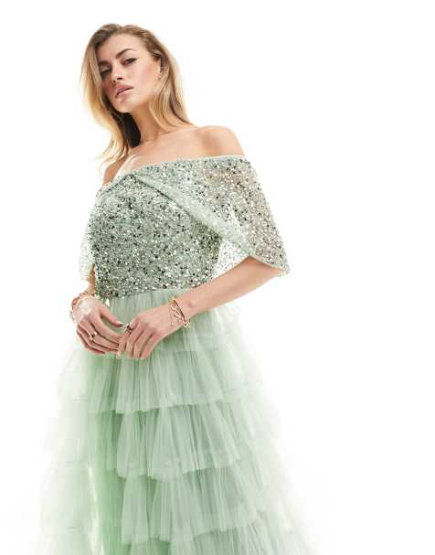 Beauut - L'invitée - Robe longue et ornementée à volants étagés et épaules dénudées - Vert sauge - view 1