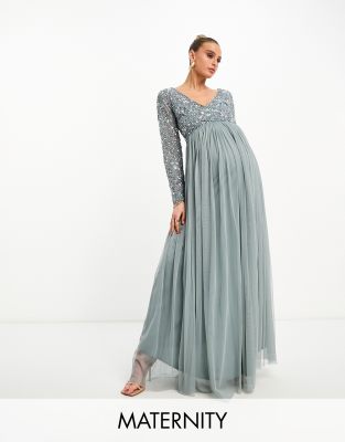 Beauut Maternity - Bridesmaid - Maxi-Brautjungfernkleid in Nebelgrün mit gewickelter Vorderseite und bunter Stickerei un...