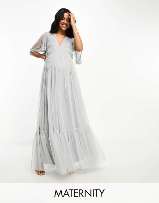 Beauut Maternity Bridesmaid tulle maxi dress with flutter sleeve in light grey