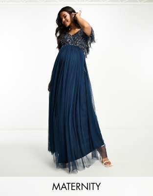 Beauut Maternity - Bridesmaid - Verziertes Maxi-Brautjungfernkleid in Marineblau mit Flatterdetail