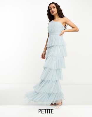 Beauut Petite - Bridesmaid - Gestuftes Maxi-Brautjungfernkleid in Eisblau mit One-Shoulder-Träger