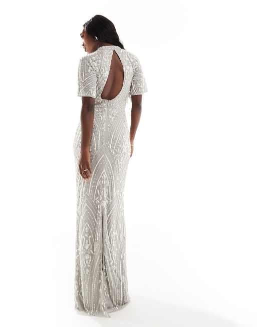 Beauut - Vestito lungo da damigella aperto dietro con decorazione e manica con volant , 3 di 4