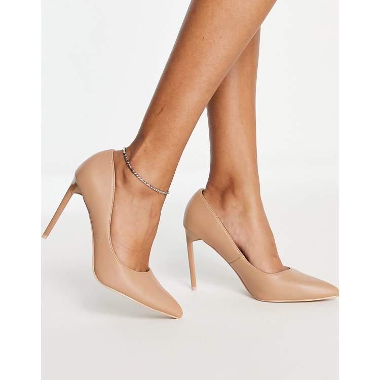 scarpe a punta nude