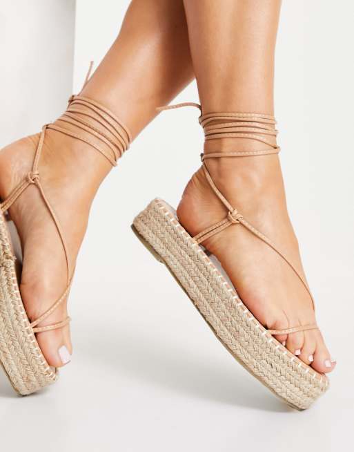 BEBO - Larsen - Platte espadrillesandalen met plateauzool en bandjes in beige
