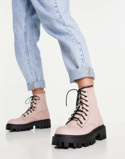 Chunky 2025 pink boots