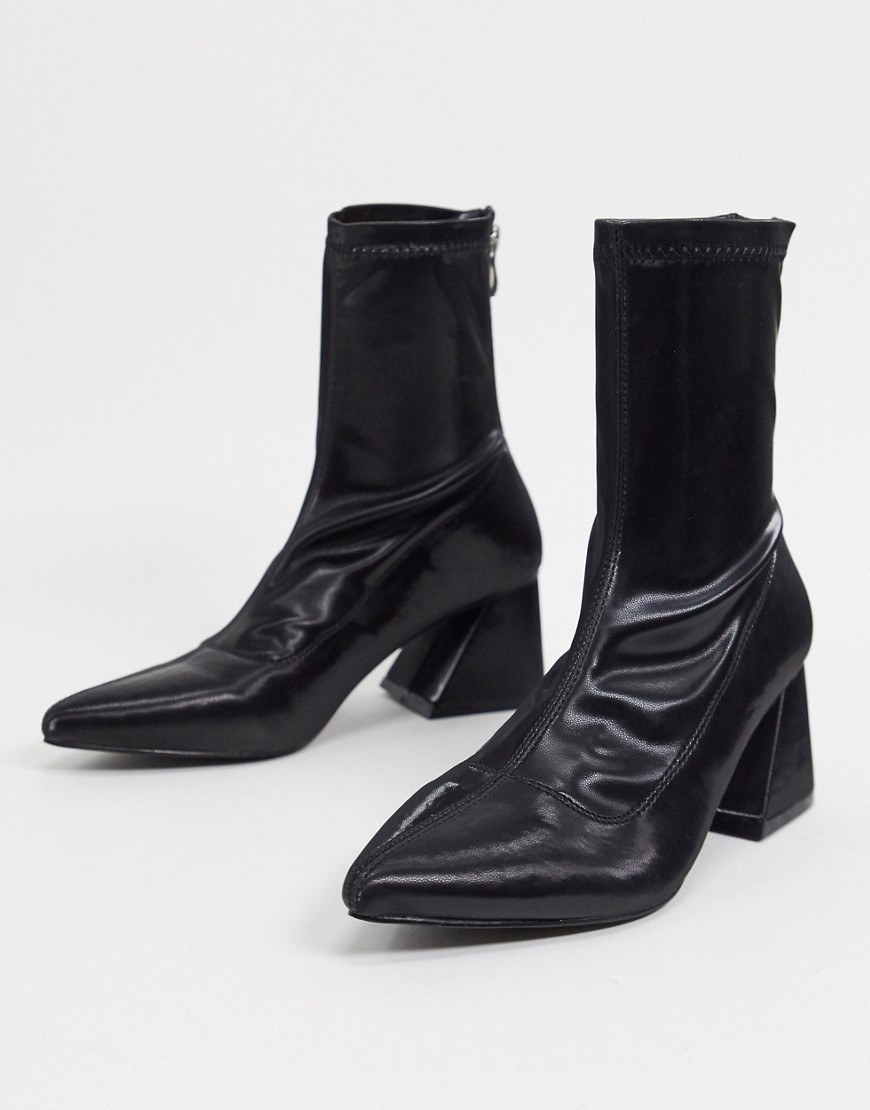 BEBO - Sock boots met blokhak in zwart