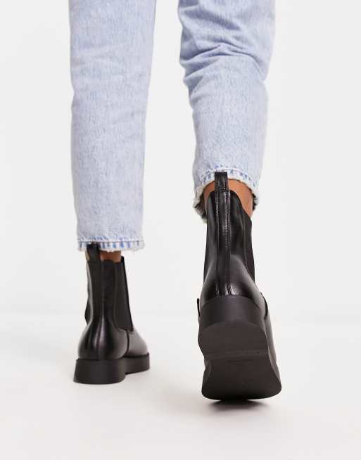 Bebo Wide Fit Sabina chelsea boots in black , 2 of 4