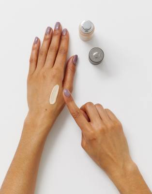 becca moonstone liquid highlighter