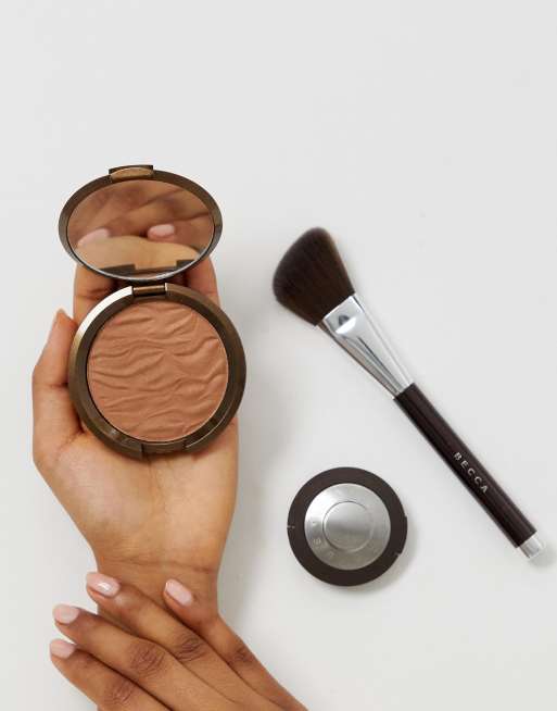BECCA – Sunlit Bronzer – Ipanema Sun, 2 von 4