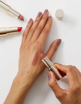 becca tawny lipstick