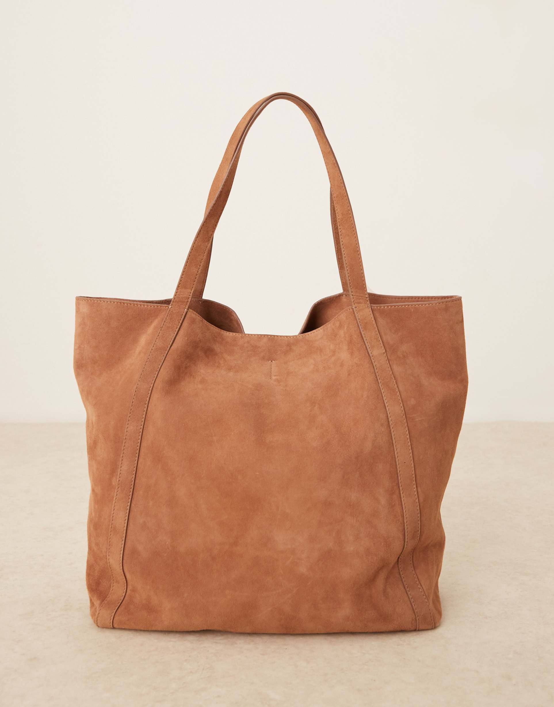 becksondergaard eden large suede tote bag in tan
