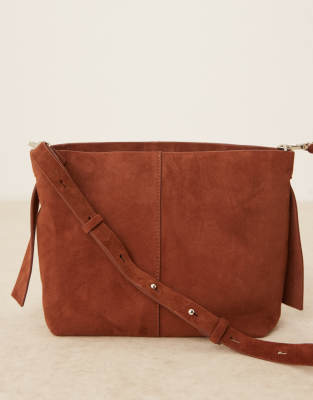 Becksondergaard - Fraya - Wildleder-Schultertasche in Braun mit Umhängeriemen