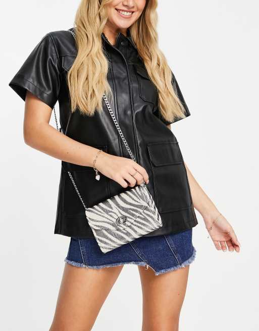 Becksöndergaard - Mini clutch met flap en slotje in zebraprint