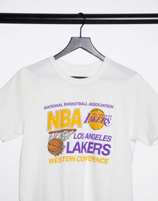 фото Белая футболка mitchell & ness nba l.a lakers-белый