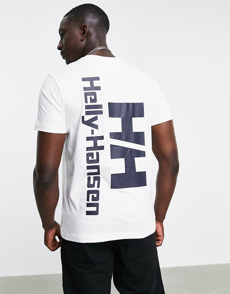 фото Белая футболка с логотипом helly hansen yu20-белый