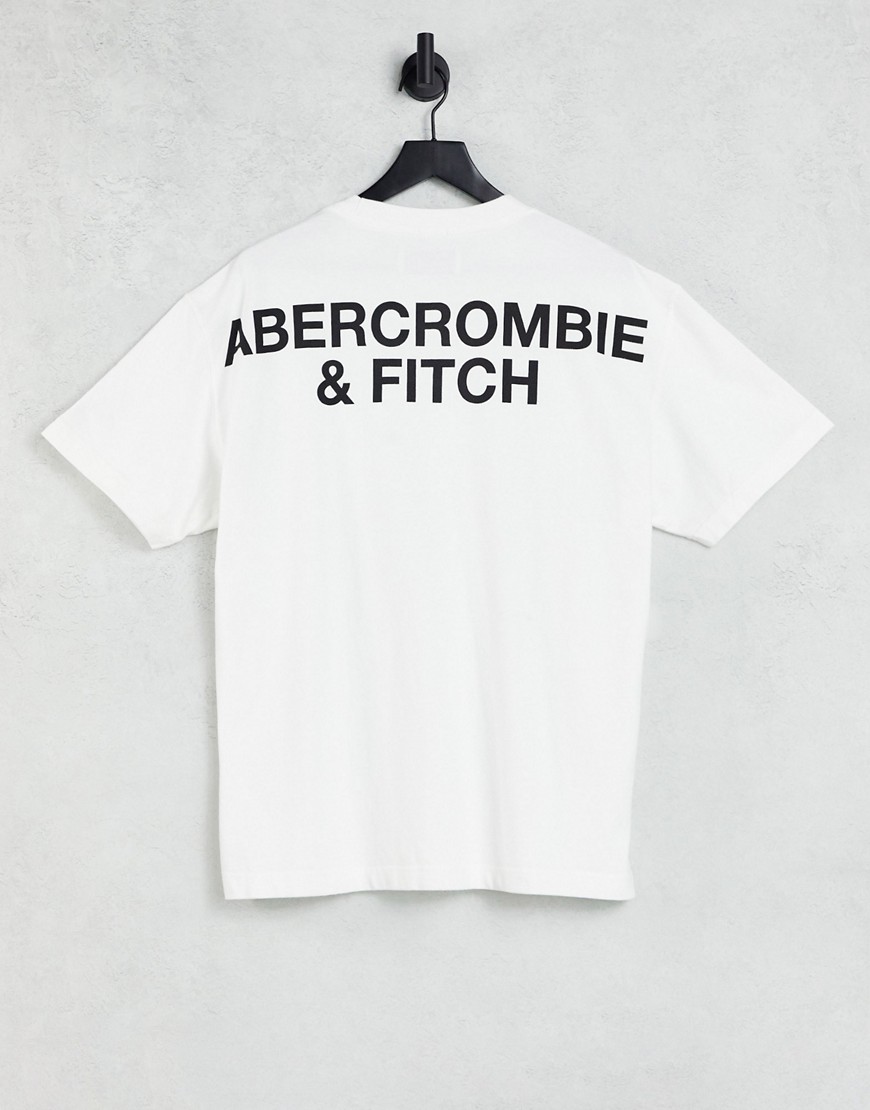 фото Белая футболка с логотипом посередине на груди и крупным логотипом на спине abercrombie & fitch-белый