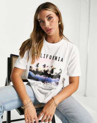 фото Белая футболка с принтом "california" rebellious fashion-белый