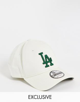 фото Белая кепка new era 9forty la dodger – эксклюзивно для asos-белый