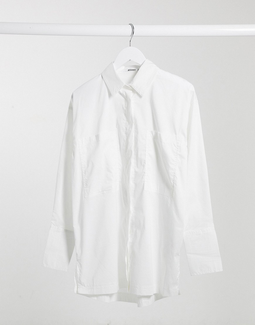 фото Белая поплиновая рубашка в стиле oversized от missguided-белый