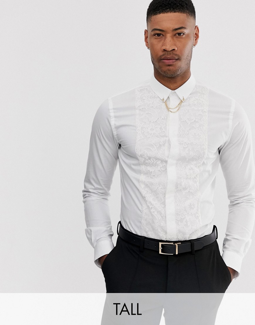 фото Белая приталенная рубашка с кружевной вставкой twisted tailor tall-белый