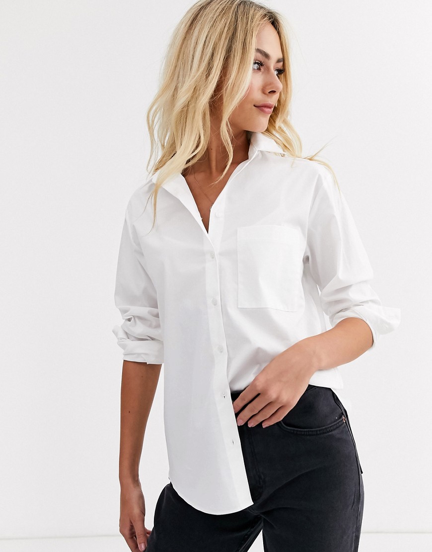 фото Белая рубашка на пуговицах с карманом new look-белый