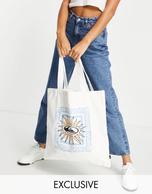 Женские сумки Белая сумка-тоут Quiksilver The Classic – эксклюзивно для ASOS-Белый