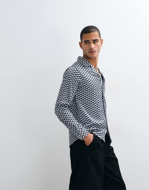Belier - Camisa monocromática de manga larga con estampado tipo ilusión óptica y cuello de solapas