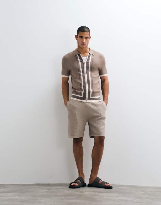 Belier – Poloshirt aus Strick in Taupe mit Bahnendesign und Reißverschluss, 2 von 5