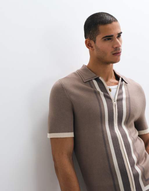 Belier – Poloshirt aus Strick in Taupe mit Bahnendesign und Reißverschluss, 4 von 5