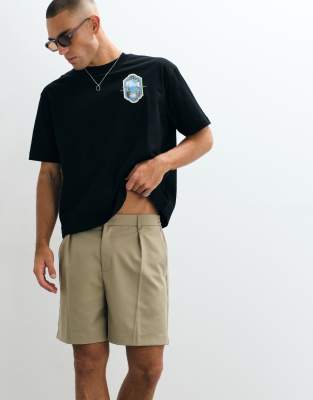 Belier Relaxed Fit Tailored Shorts In Neutral