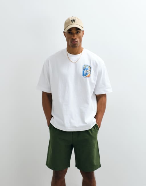 Belier – T-Shirt in Weiß mit Küstenblick-Grafikprint auf dem Rücken, 2 von 5