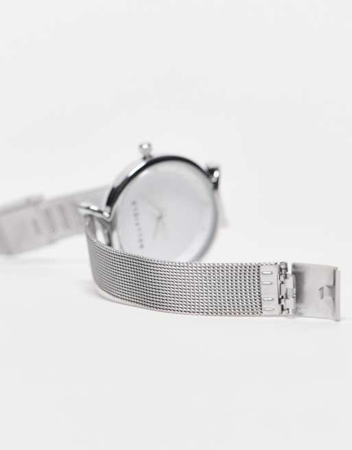 Bellfield – Armbanduhr mit Mesh-Armband in Silber und verdrehtem Design am Zifferblatt, 3 von 4